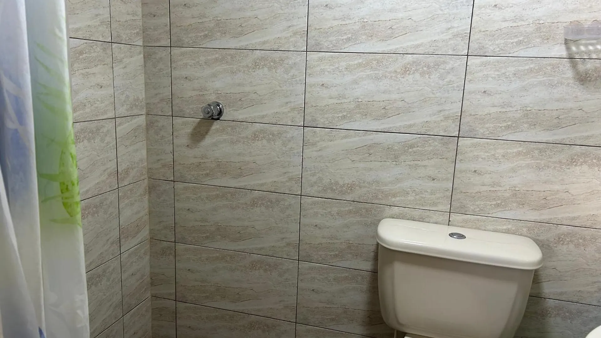 Umweltfreundliches Gemuetliches Etagenbett Zimmer Mit Privatem Bad Naehe Flughafen Cartagena