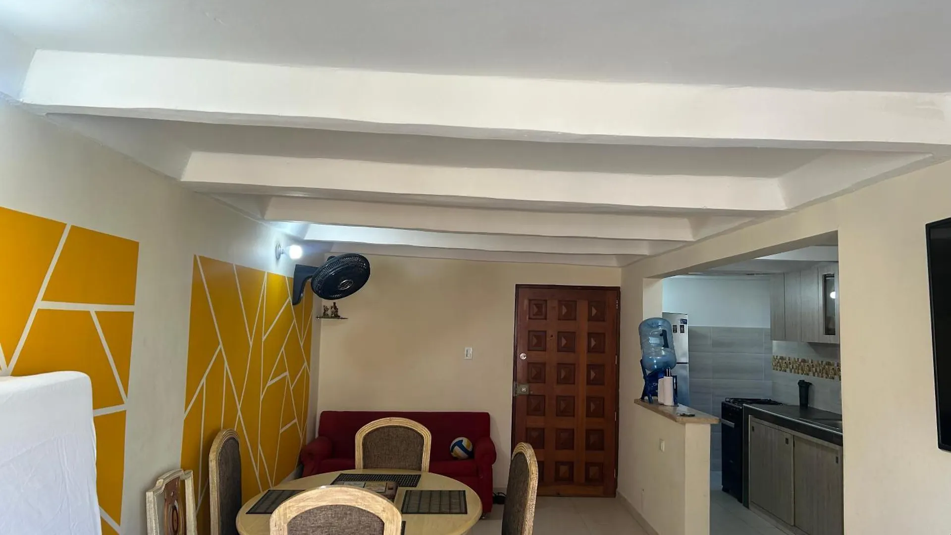 Umweltfreundliches Gemuetliches Etagenbett Zimmer Mit Privatem Bad Naehe Flughafen Cartagena 0*,